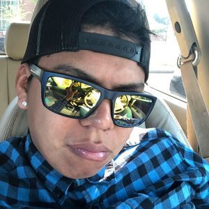 Meet your Posher, Issac